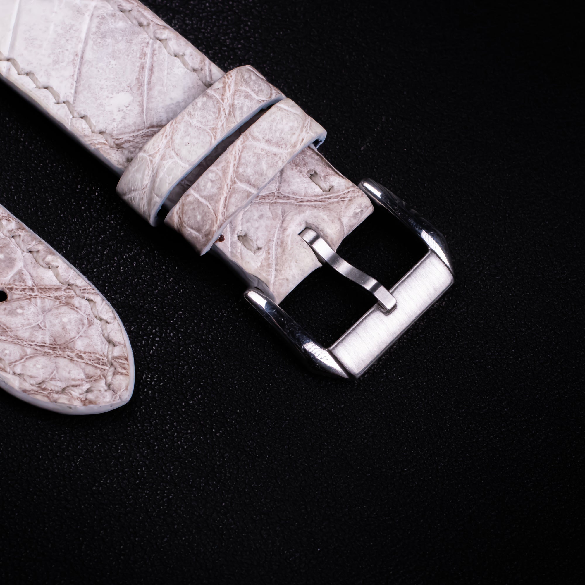 Himalayan Alligator Leather Apple Watch Band (Belly)