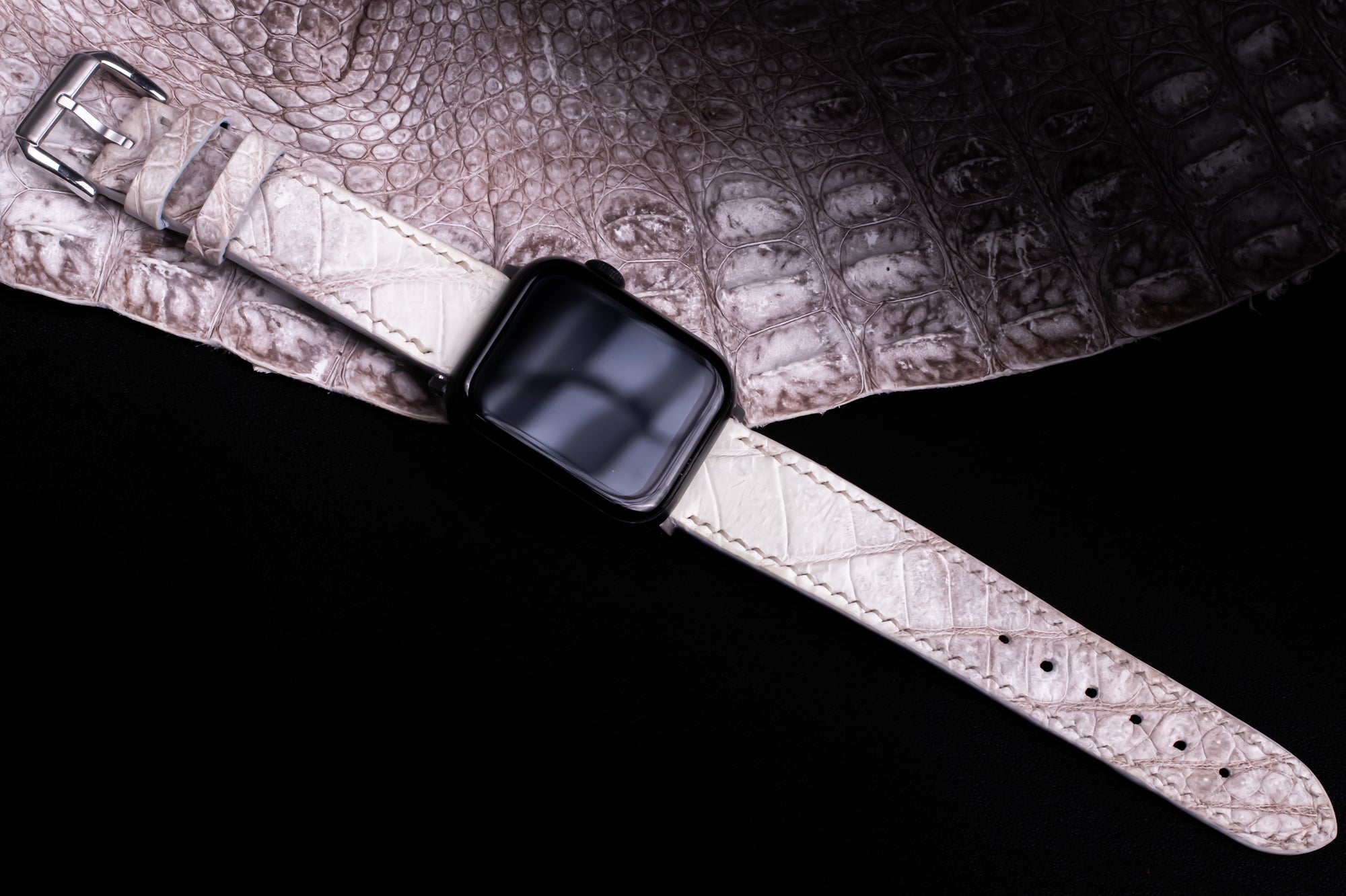 Himalayan Alligator Leather Apple Watch Band (Belly)